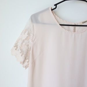 🌷LIBERTY LOVE SHEER FLOWY BLUSH FLORAL LACE DETAIL SLEEVE SUMMER BLOUSE🌷